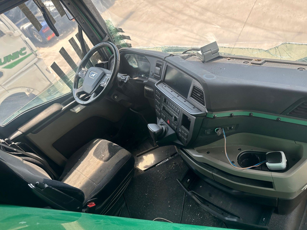 MAN TGX 18.540 4X2 LLS - Cabeza tractora: foto 5 MAN TGX 18.540 4X2 LLS - Cabeza tractora: foto 5