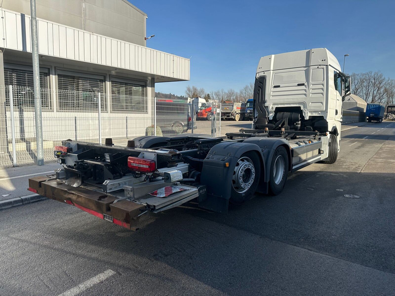 MAN TGX 26.520 LL klima Led - Camión chasis: foto 4 MAN TGX 26.520 LL klima Led - Camión chasis: foto 4