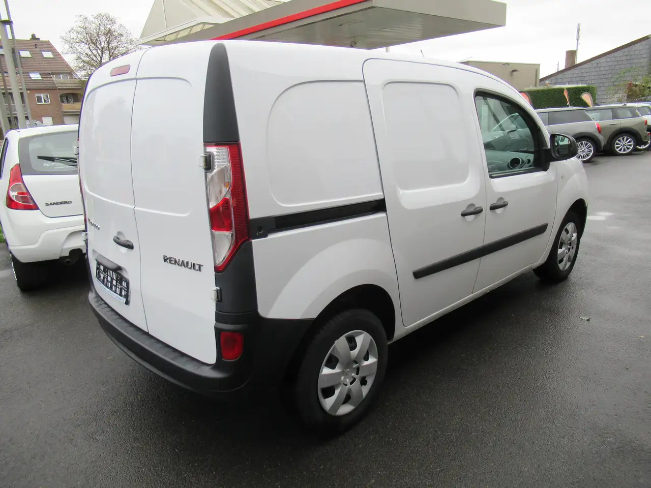Renault Kangoo 15 DCI GRAND CONFORT CLIM 8250€+TVA/BTW - Furgoneta pequeña: foto 2 Renault Kangoo 15 DCI GRAND CONFORT CLIM 8250€+TVA/BTW - Furgoneta pequeña: foto 2