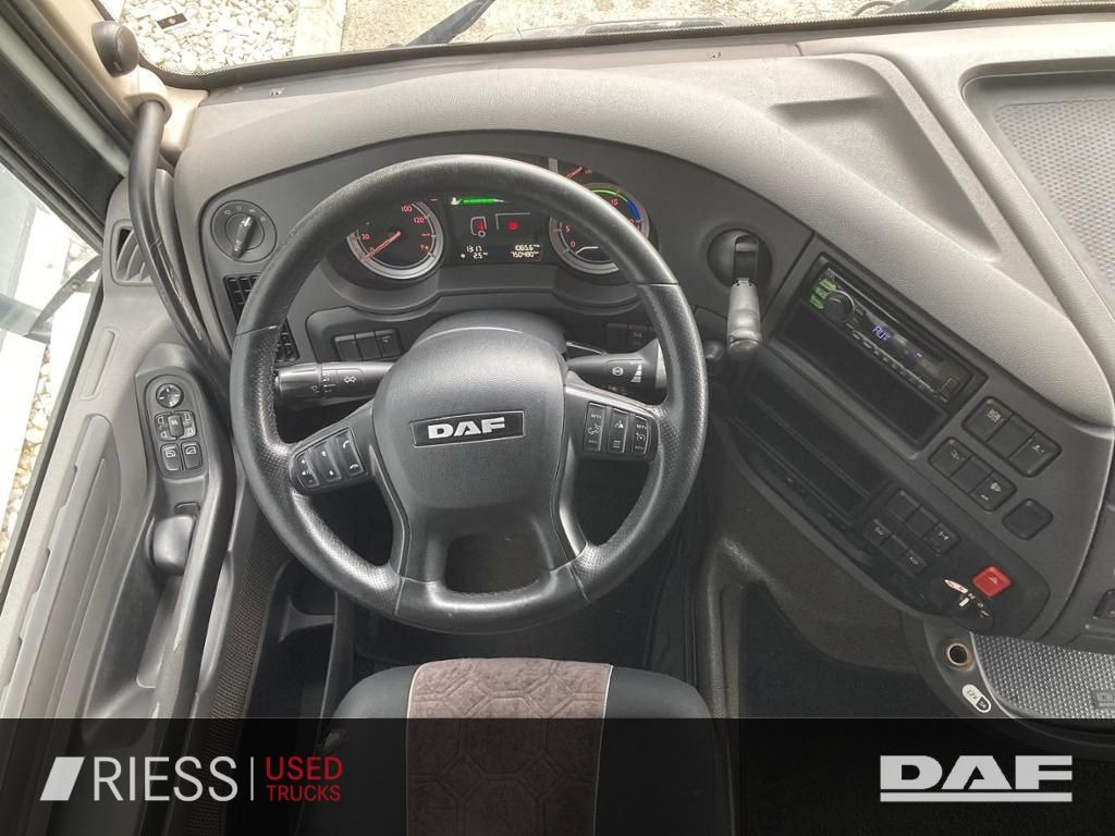 Cabeza tractora DAF XF 460 FT Super Space Cab Retarder: foto 6