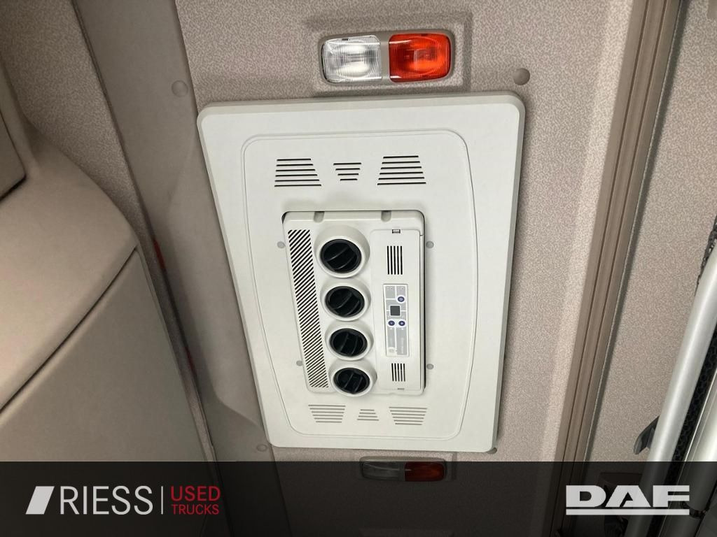 Cabeza tractora DAF XF 460 FT Super Space Cab Retarder: foto 10