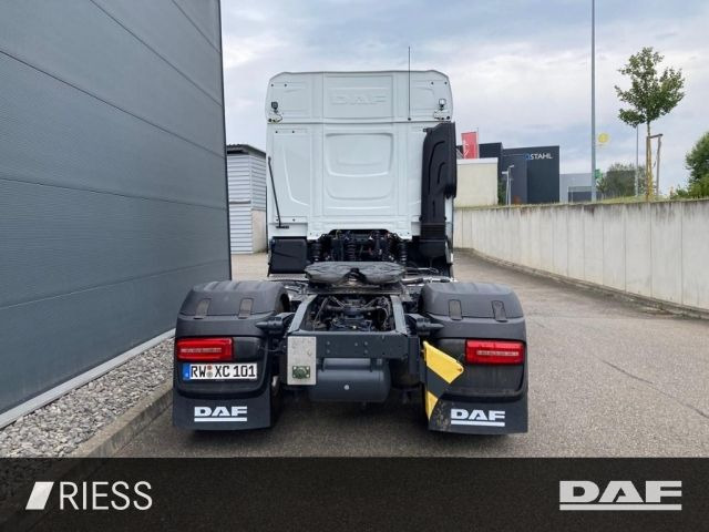 Cabeza tractora DAF XF 530 FT PXP Alcoa LED Intarder Hydraulik 4x4 DAF XF 530 FT PXP Hydraulik Alcoa LED Intarder 4x4: foto 6 Cabeza tractora DAF XF 530 FT PXP Alcoa LED Intarder Hydraulik 4x4 DAF XF 530 FT PXP Hydraulik Alcoa LED Intarder 4x4: foto 6