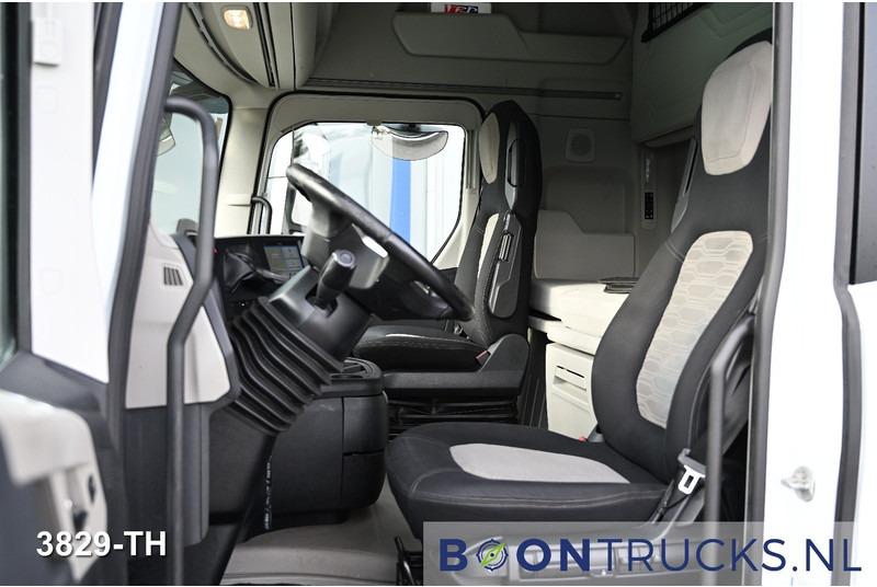 Ford F-MAX 500 4x2 | EURO6 * 2x FUEL TANK * ACC * 2x AVAILABLE - Cabeza tractora: foto 2 Ford F-MAX 500 4x2 | EURO6 * 2x FUEL TANK * ACC * 2x AVAILABLE - Cabeza tractora: foto 2