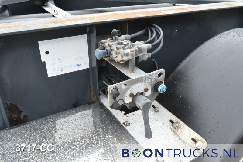 Semirremolque portacontenedore/ Intercambiable Van Hool 3B0071 TANK CHASSIS | 20-30ft * ADR: FL, AT, OX * 3840 KG * LIFT AXLE: foto 20 Semirremolque portacontenedore/ Intercambiable Van Hool 3B0071 TANK CHASSIS | 20-30ft * ADR: FL, AT, OX * 3840 KG * LIFT AXLE: foto 20