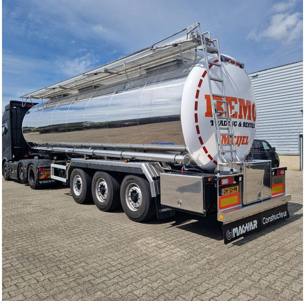 Magyar 36000 liter 1 kamer levensmiddelen tankoplegger TE HUUR / TE KOOP - Semirremolque cisterna: foto 5 Magyar 36000 liter 1 kamer levensmiddelen tankoplegger TE HUUR / TE KOOP - Semirremolque cisterna: foto 5