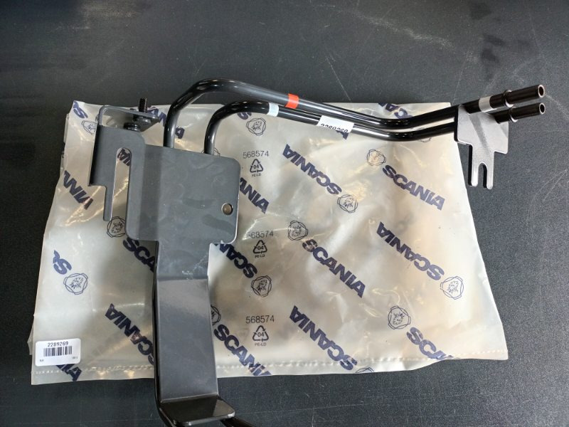 SCANIA AD BLUE COOLANT PIPE - 2289269 - Sistema de refrigeración para Camión: foto 1 SCANIA AD BLUE COOLANT PIPE - 2289269 - Sistema de refrigeración para Camión: foto 1