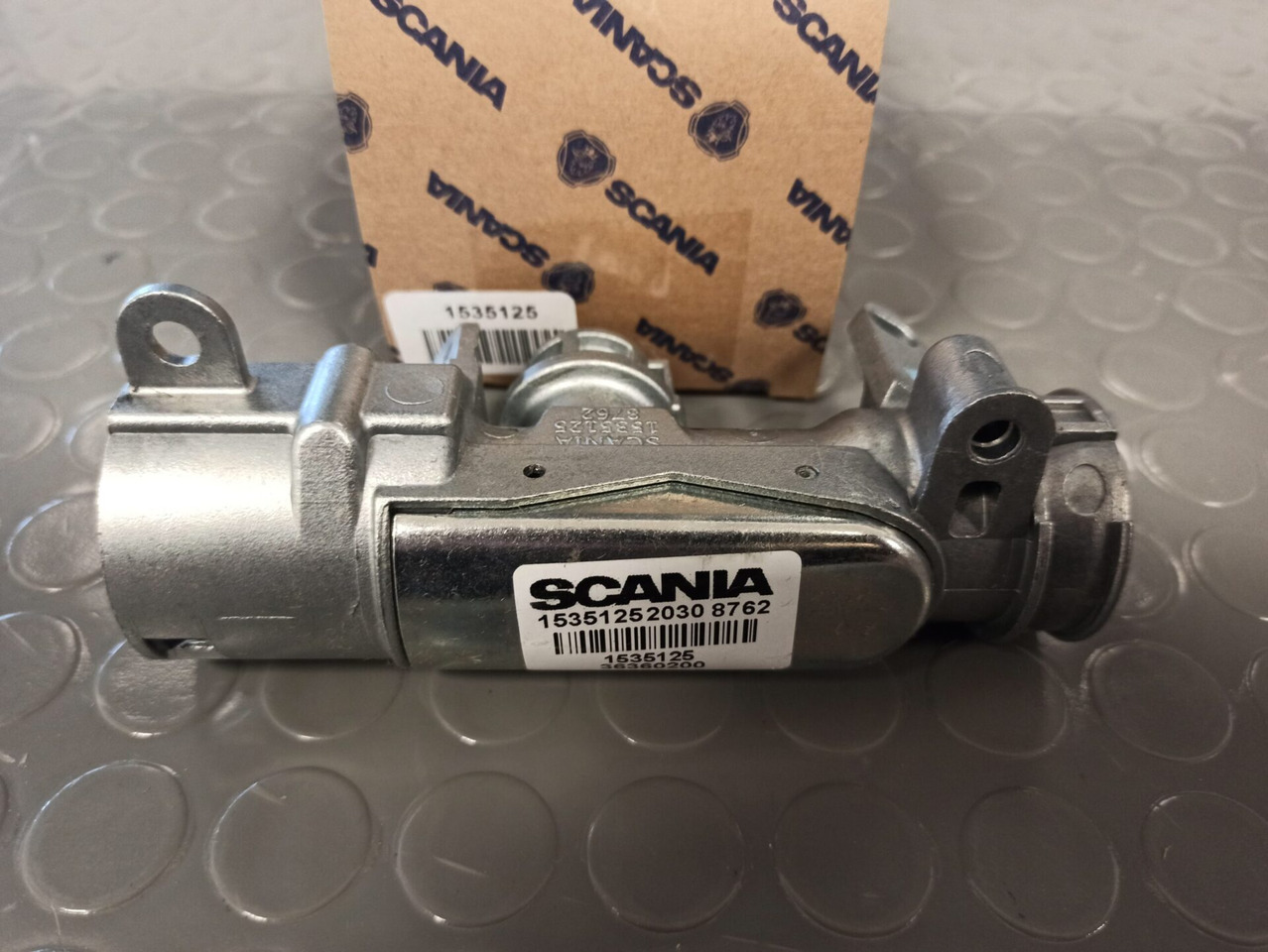 SCANIA STARTER LOCK - 1535125 - Arranque para Camión: foto 1 SCANIA STARTER LOCK - 1535125 - Arranque para Camión: foto 1
