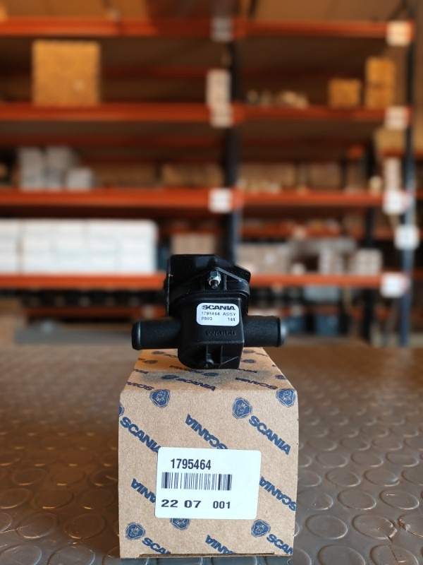 SCANIA WATER VALVE - 1795464 - Válvula para Camión: foto 1 SCANIA WATER VALVE - 1795464 - Válvula para Camión: foto 1