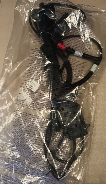 VOLVO CABLE HARNESS 20463916 - Cables/ Alambres para Camión: foto 1 VOLVO CABLE HARNESS 20463916 - Cables/ Alambres para Camión: foto 1