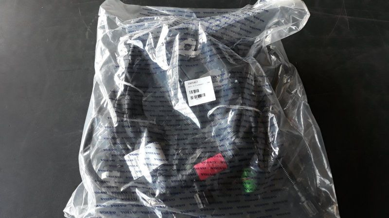 VOLVO ENGINE CABLE HARNESS 3985467 - Sistema eléctrico para Camión: foto 1 VOLVO ENGINE CABLE HARNESS 3985467 - Sistema eléctrico para Camión: foto 1