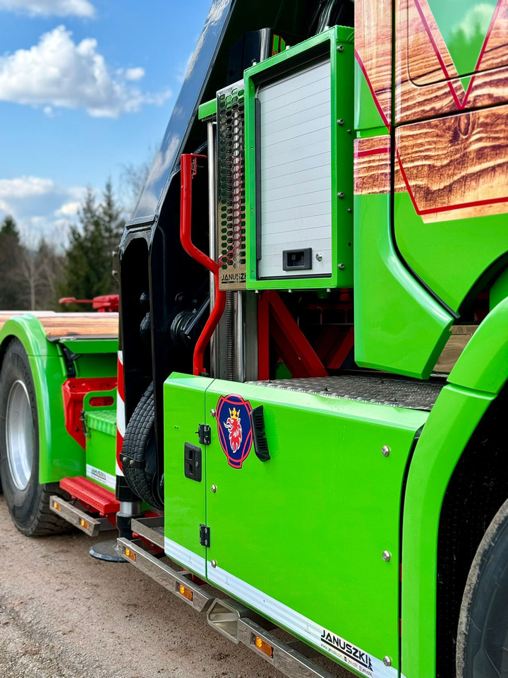SCANIA S770 V8 - Cabeza tractora: foto 4 SCANIA S770 V8 - Cabeza tractora: foto 4