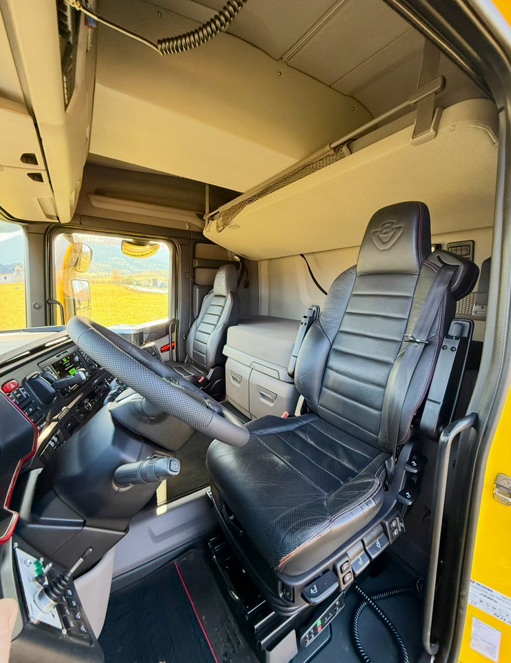 Camión forestal, Camión grúa SCANIA R650: foto 12