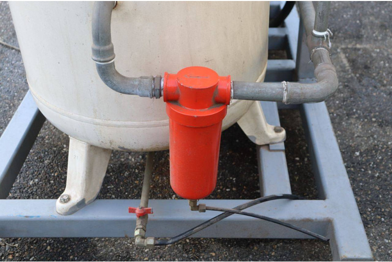 Compresor de aire Airpress APS 15D/10 G2: foto 15 Compresor de aire Airpress APS 15D/10 G2: foto 15