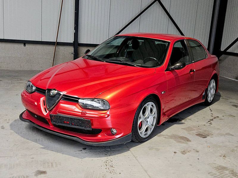 Alfa Romeo 156 GTA - Sedan: foto 1 Alfa Romeo 156 GTA - Sedan: foto 1