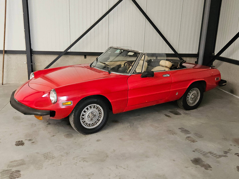 Alfa Romeo Spider 2000 - Coche: foto 2 Alfa Romeo Spider 2000 - Coche: foto 2
