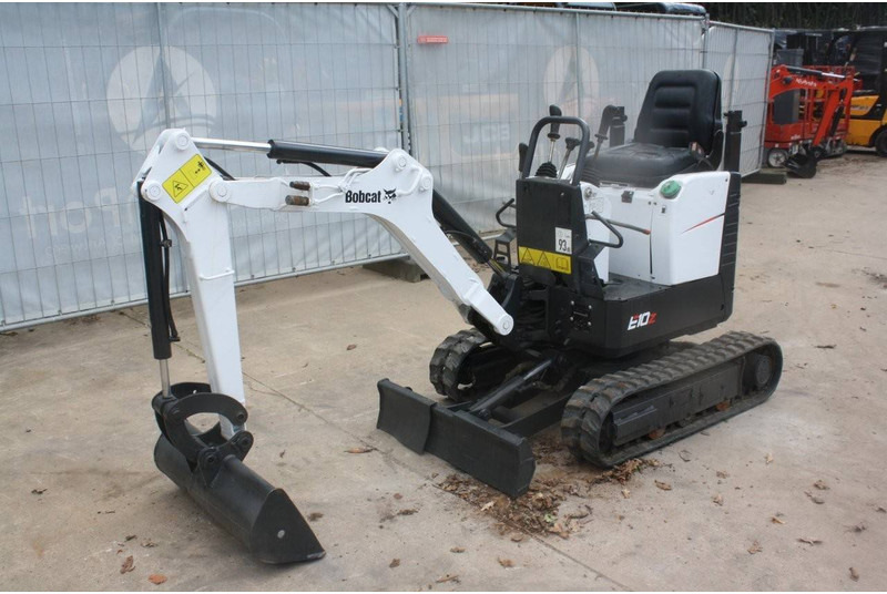 Bobcat E08 - Miniexcavadora: foto 1 Bobcat E08 - Miniexcavadora: foto 1