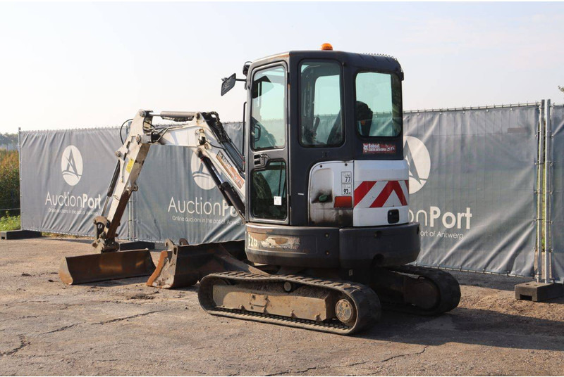 Bobcat E26 - Excavadora de cadenas: foto 4 Bobcat E26 - Excavadora de cadenas: foto 4
