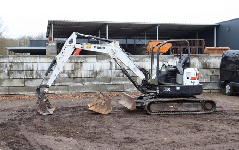 Bobcat E50 - Excavadora de cadenas: foto 1 Bobcat E50 - Excavadora de cadenas: foto 1
