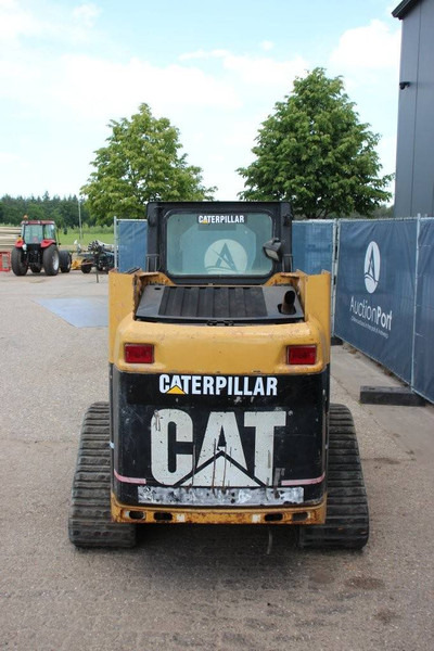 Caterpillar 247B - Cargadora de cadenas: foto 4 Caterpillar 247B - Cargadora de cadenas: foto 4