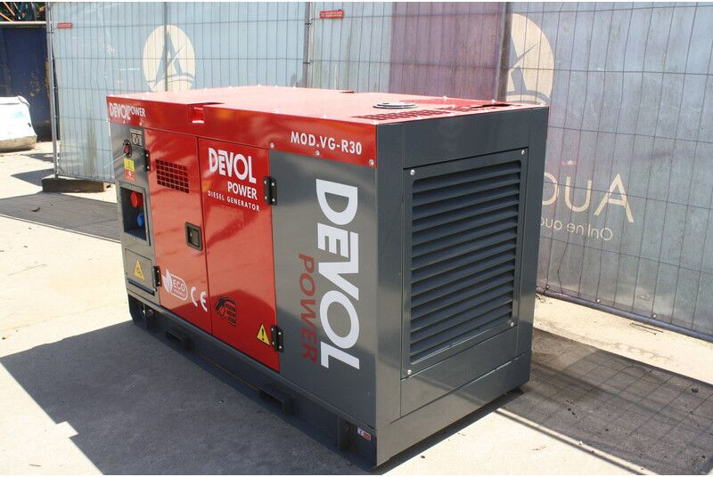 Devol Power VG-R30 - Generador industriale: foto 2 Devol Power VG-R30 - Generador industriale: foto 2