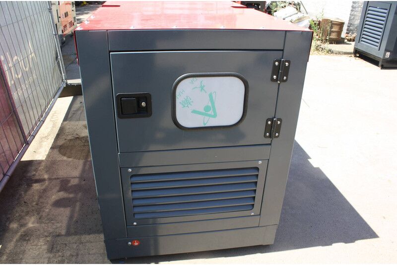 Devol Power VG-R30 - Generador industriale: foto 3 Devol Power VG-R30 - Generador industriale: foto 3