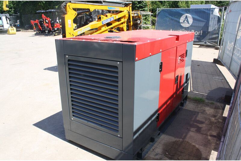 Devol Power VG-R30 - Generador industriale: foto 4 Devol Power VG-R30 - Generador industriale: foto 4