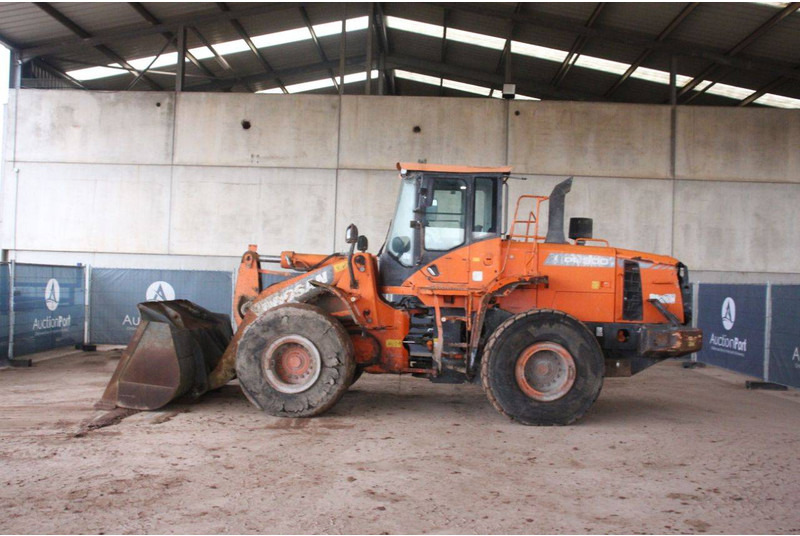 Doosan DL300-3 - Cargadora de ruedas: foto 2 Doosan DL300-3 - Cargadora de ruedas: foto 2