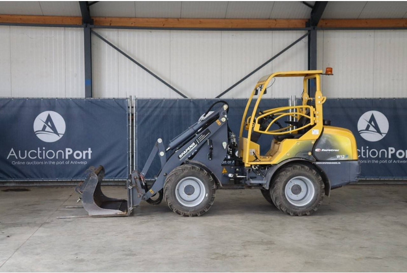 Eurotrac 830/W12-F - Cargadora de ruedas: foto 1 Eurotrac 830/W12-F - Cargadora de ruedas: foto 1