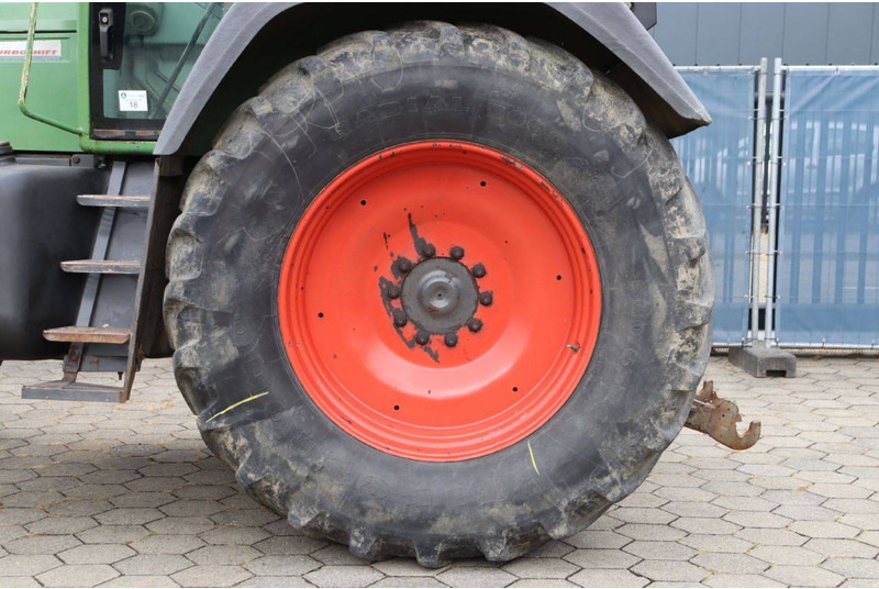 Tractor Fendt Favorit 824: foto 20 Tractor Fendt Favorit 824: foto 20
