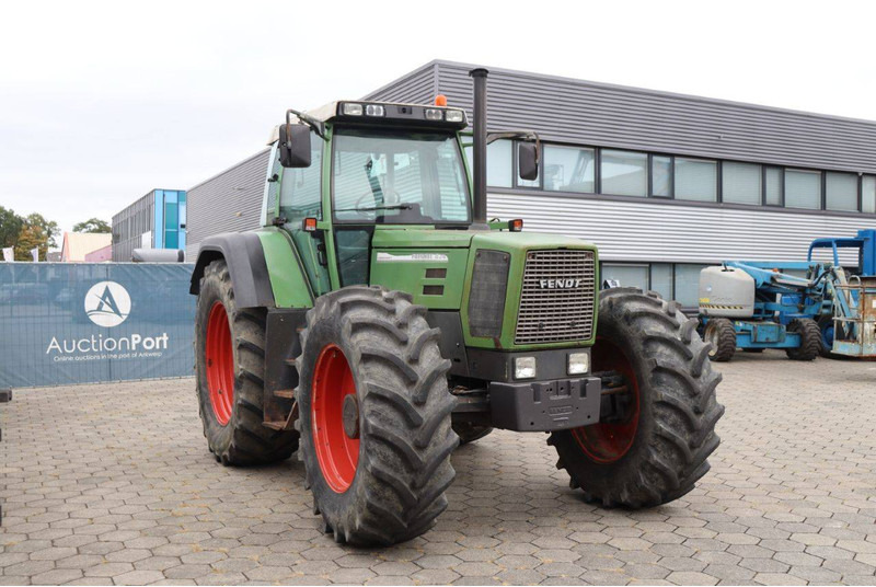 Tractor Fendt Favorit 824: foto 7 Tractor Fendt Favorit 824: foto 7