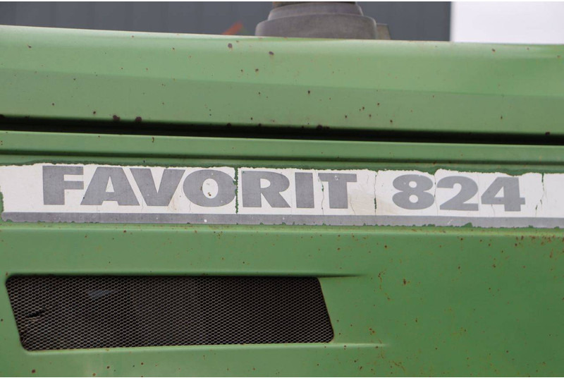 Tractor Fendt Favorit 824: foto 13 Tractor Fendt Favorit 824: foto 13