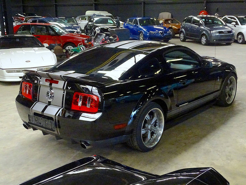 Ford Mustang GT Roush Coupé - Sedan: foto 2 Ford Mustang GT Roush Coupé - Sedan: foto 2