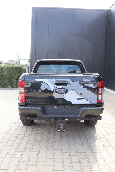 Ford Ranger Raptor - Sedan: foto 5 Ford Ranger Raptor - Sedan: foto 5