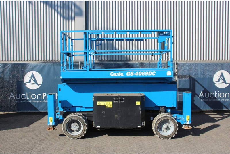 Genie GS-4069DC - Plataforma de tijeras: foto 2 Genie GS-4069DC - Plataforma de tijeras: foto 2