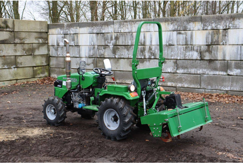 Greenstar MK20 - Tractor: foto 4 Greenstar MK20 - Tractor: foto 4