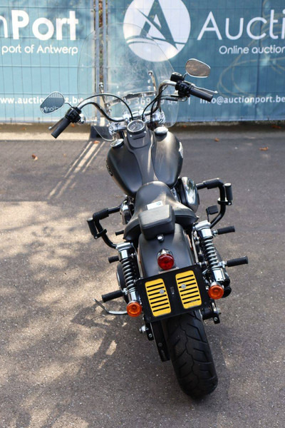 Harley-Davidson Dyna Street Bob - Motocicleta: foto 5 Harley-Davidson Dyna Street Bob - Motocicleta: foto 5