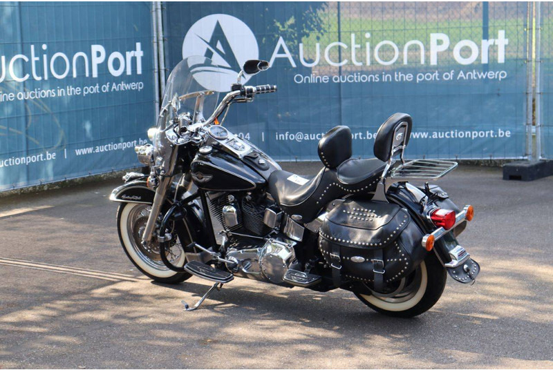 Harley-Davidson Heritage Softail Classic - Motocicleta: foto 3 Harley-Davidson Heritage Softail Classic - Motocicleta: foto 3
