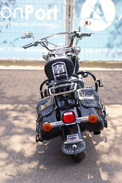 Harley-Davidson Heritage Softail Classic - Motocicleta: foto 5 Harley-Davidson Heritage Softail Classic - Motocicleta: foto 5