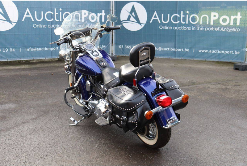 Harley-Davidson Heritage Softail Classic - Motocicleta: foto 4 Harley-Davidson Heritage Softail Classic - Motocicleta: foto 4