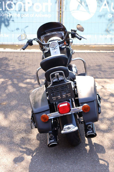 Harley-Davidson Road King Classic Touring - Motocicleta: foto 5 Harley-Davidson Road King Classic Touring - Motocicleta: foto 5