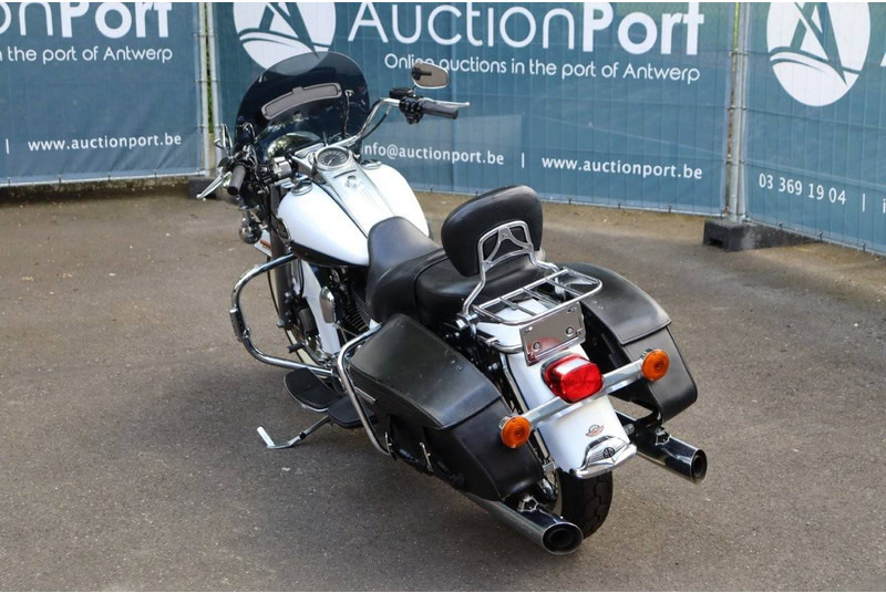 Harley-Davidson Road King Classic Touring - Motocicleta: foto 4 Harley-Davidson Road King Classic Touring - Motocicleta: foto 4