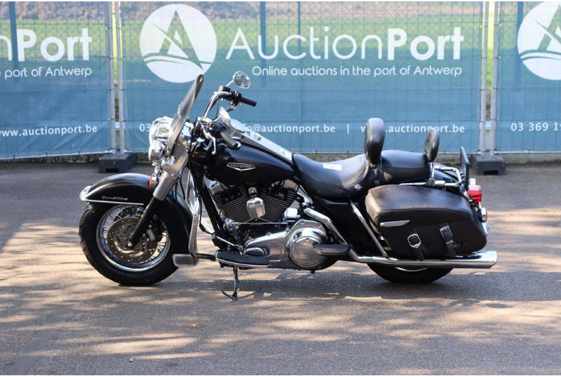 Harley-Davidson Road King Classic Touring - Motocicleta: foto 2 Harley-Davidson Road King Classic Touring - Motocicleta: foto 2
