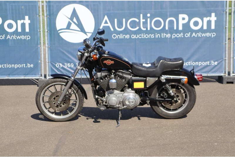 Harley-Davidson SPORTSTER XL 1200 - Motocicleta: foto 2 Harley-Davidson SPORTSTER XL 1200 - Motocicleta: foto 2