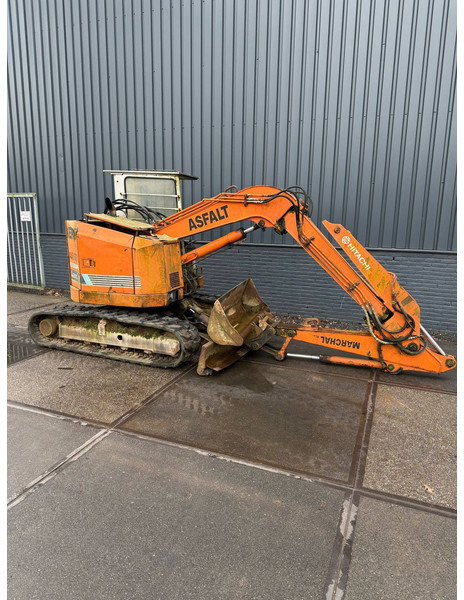 Hitachi EX50URG - Excavadora de cadenas: foto 1 Hitachi EX50URG - Excavadora de cadenas: foto 1