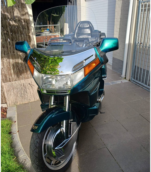 Honda 'Goldwing 20th anniversary (special edition) - Motocicleta: foto 4 Honda 'Goldwing 20th anniversary (special edition) - Motocicleta: foto 4