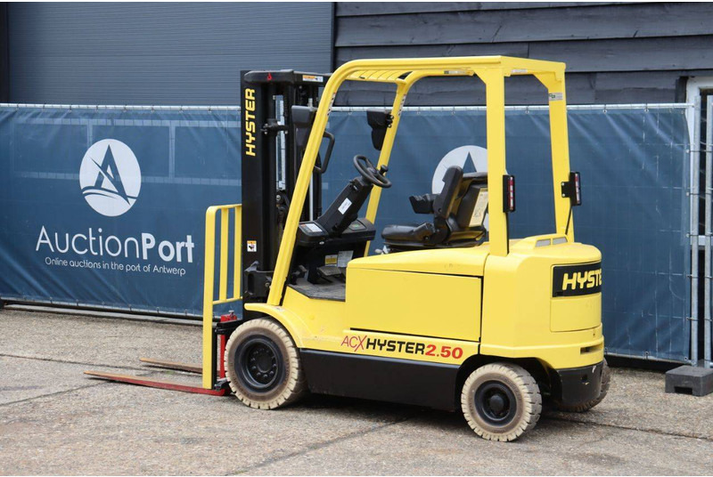 Hyster J2.50XM - Carretilla elevadora eléctrica: foto 3 Hyster J2.50XM - Carretilla elevadora eléctrica: foto 3