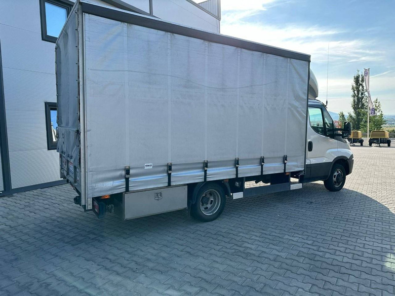 Iveco Daily "50-170 HI-MATIC" - Camión caja cerrada: foto 2 Iveco Daily "50-170 HI-MATIC" - Camión caja cerrada: foto 2