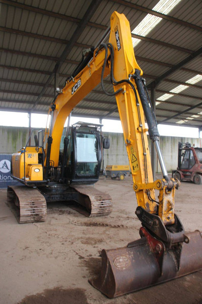 Excavadora de cadenas JCB JS130LC 4F: foto 6