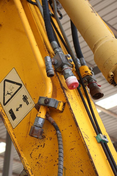 Excavadora de cadenas JCB JS160: foto 17