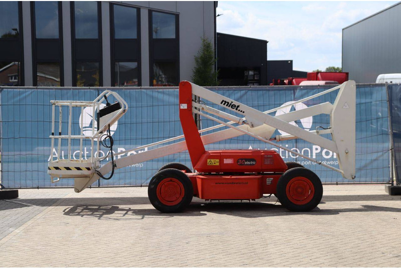 JLG 30E - Plataforma articulada: foto 2 JLG 30E - Plataforma articulada: foto 2